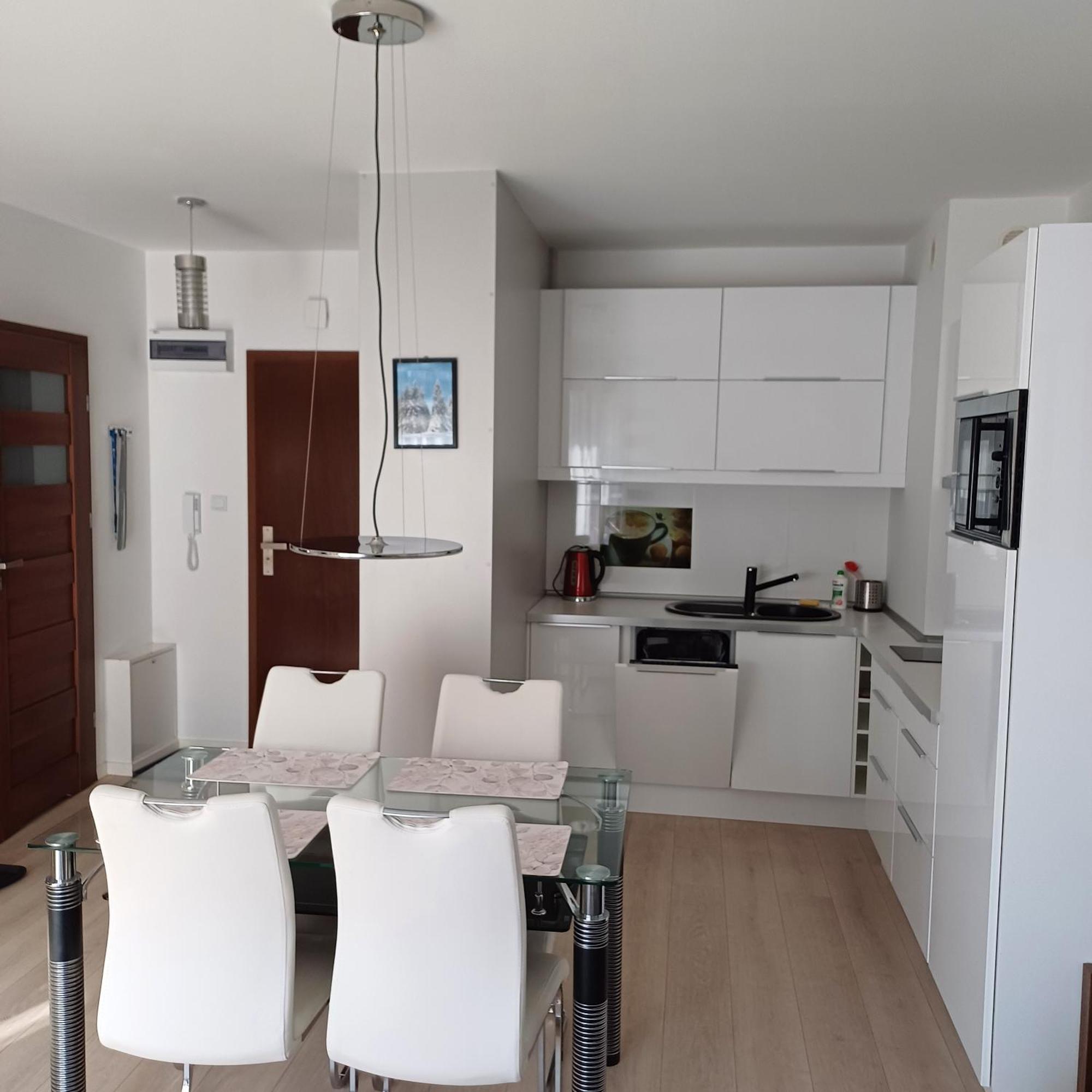 Apartament Przy Szlaku 斯克拉斯卡波伦巴 外观 照片